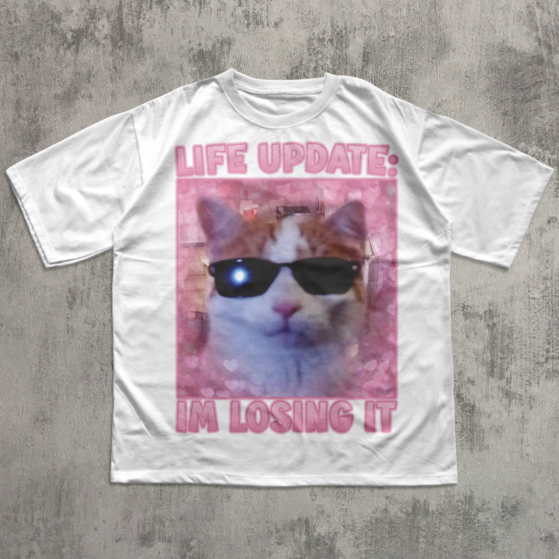 Funny Cat Shirt "Life Update: IM LOSING IT"