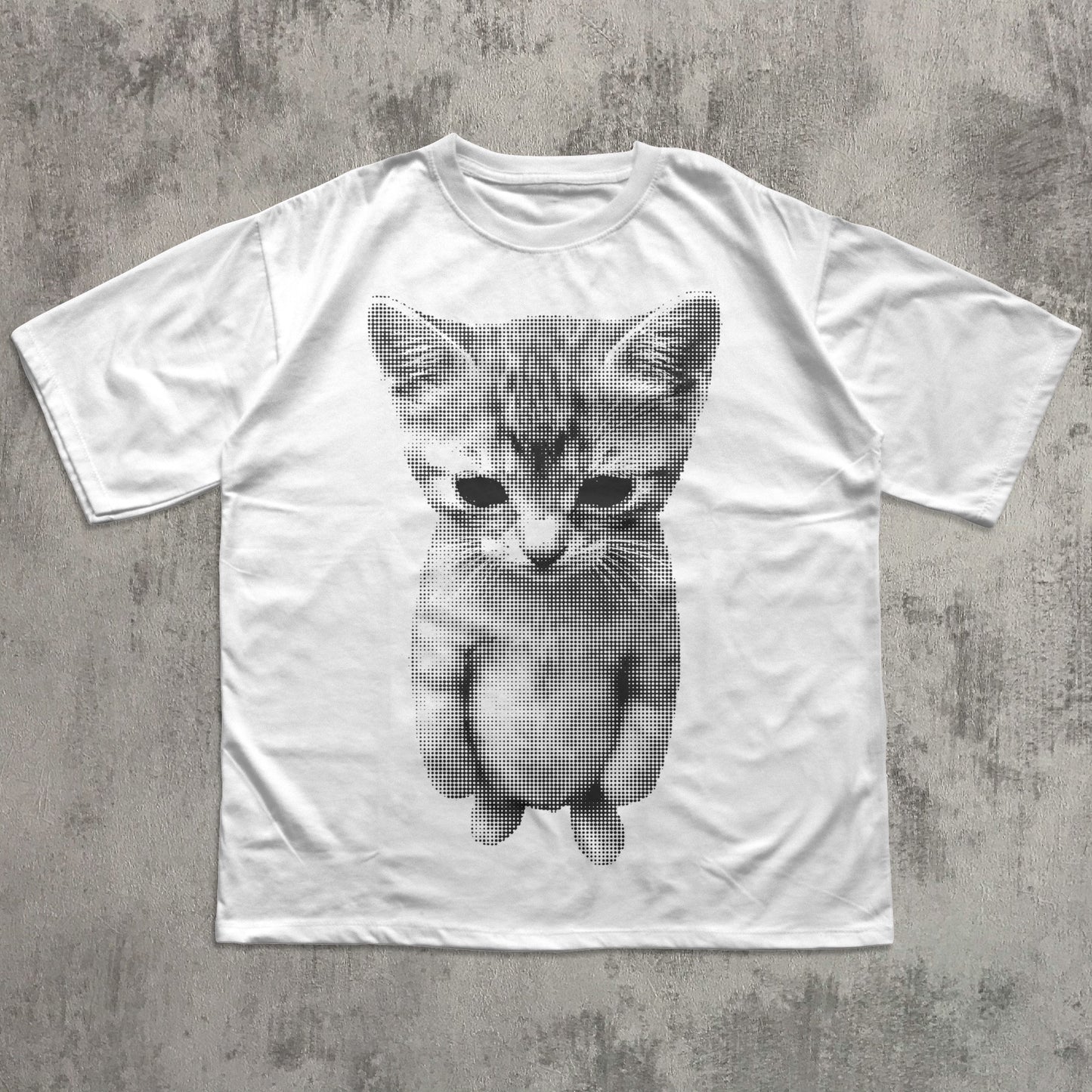 Contemporary kitten art shirt with bold dotted design